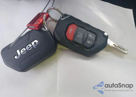 2023 Jeep Wrangler 4-Door Freedom 4X4 z USA, uszkodzony, nr VIN 1C4HJXDN2PW578638